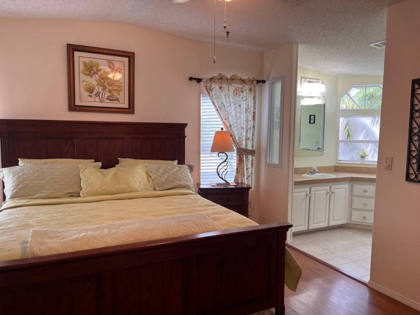 1276 Las Brisas Lane a Winter Haven, FL Mobile or Manufactured Home for Sale